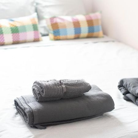 Traditional Rooms In Eixample Βαρκελώνη Εξωτερικό φωτογραφία