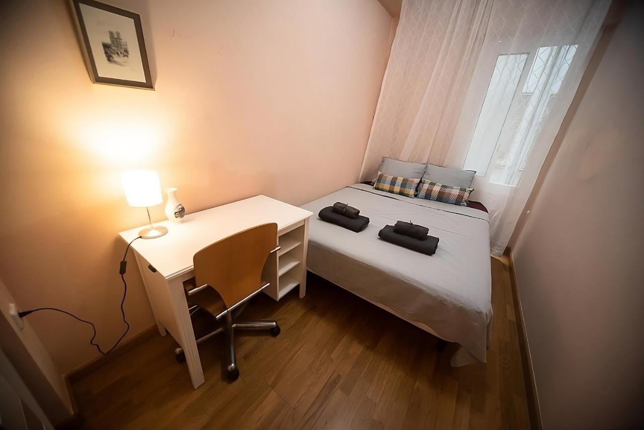 Traditional Rooms In Eixample Βαρκελώνη Εξωτερικό φωτογραφία