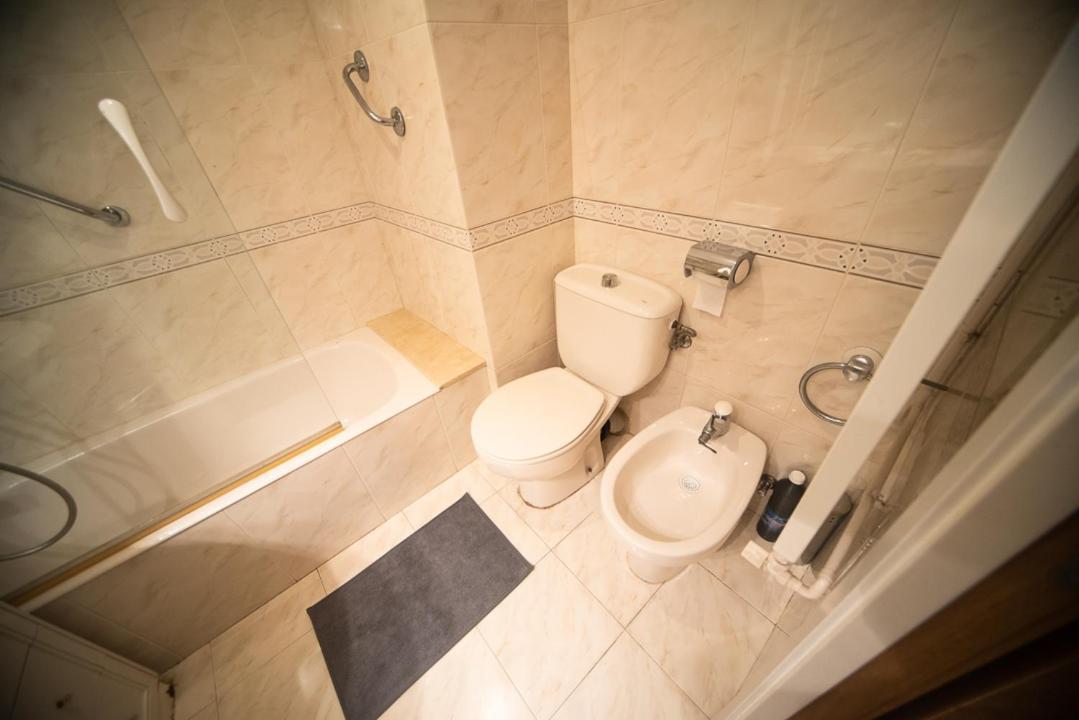 Traditional Rooms In Eixample Βαρκελώνη Εξωτερικό φωτογραφία